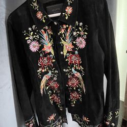✨ AVANTI New York Embroidered Suede Leather Jacket – Size M ✨