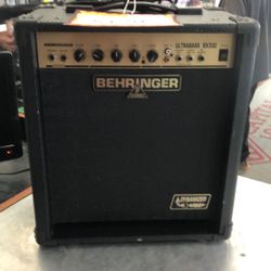 1003 Behringer BX300 120v 30watt 10” Bass Combo Amp W/ Power Cord 526207
