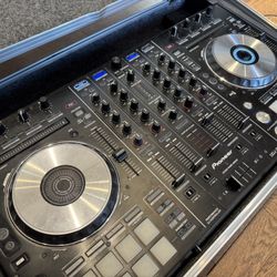Pioneer DDJ-SX & Odyssey Flight Case