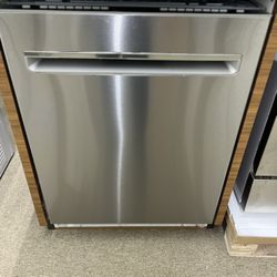 Brama 24” Stainless Steel Built In Dishwasher 