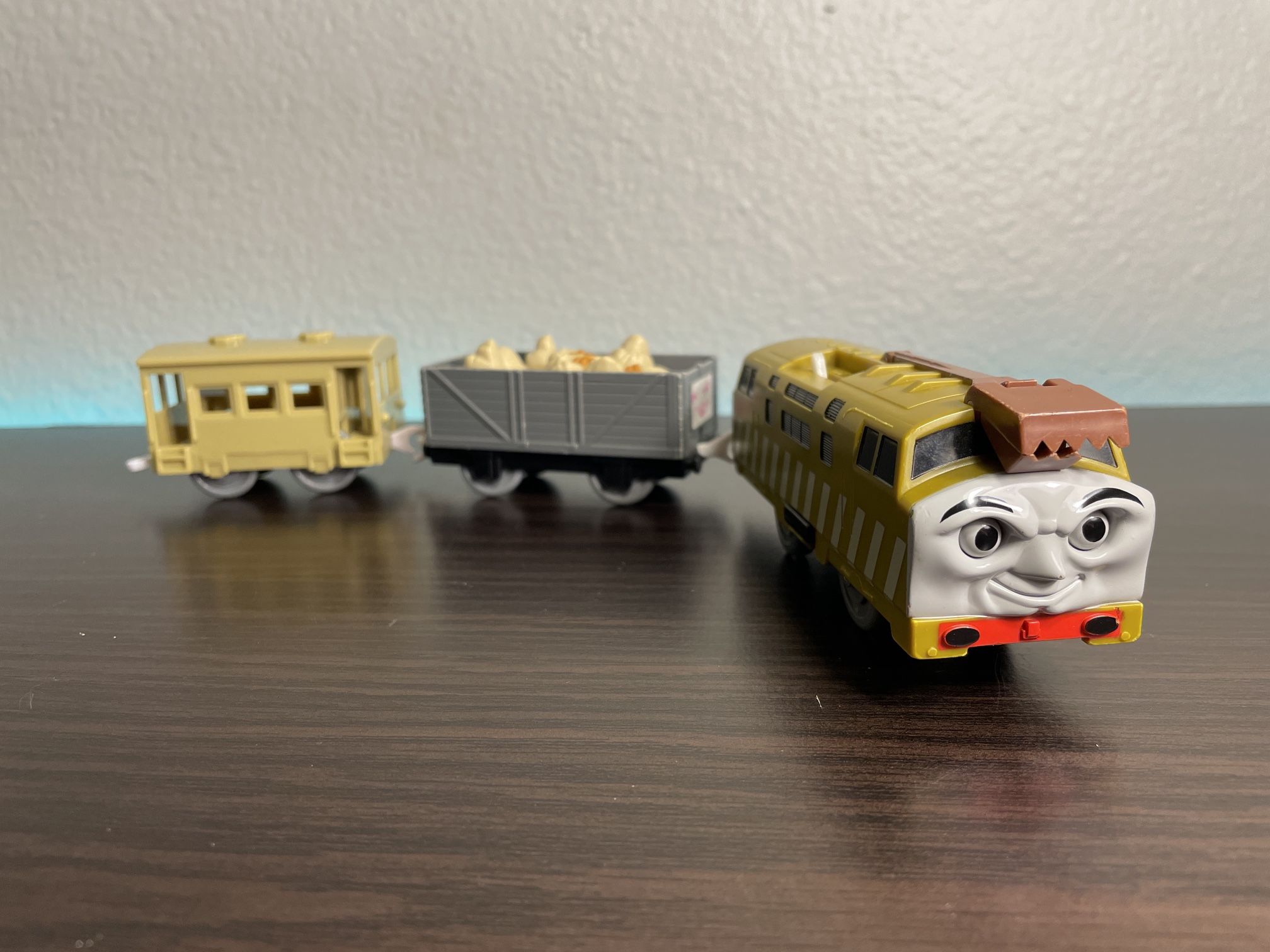Thomas Friends Trackmaster Motorized DIESEL #10 TRAIN ENGINE 2004 TOMY Works