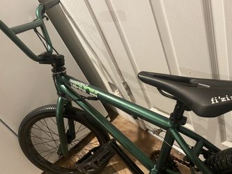 Diamondback Venom Boys 20” BMX Bike for Sale in Tacoma, WA