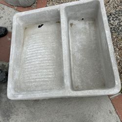 New Lavadero Made Out Of Cement 