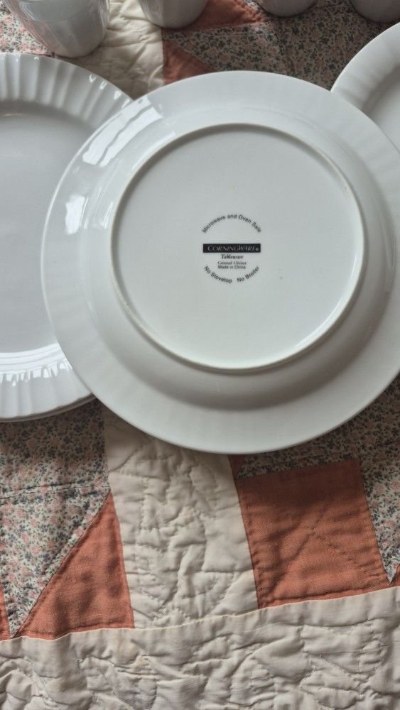 Corningware 15 Piece Casual China Dish Set