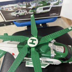 2012 HESS TOY TRUCK HELICOPTER AND RESCUE - New in Box