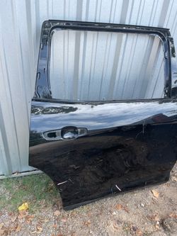 RIGHT SIDE REAR DOOR 2024-2026 CHEVROLET TRAVERSE