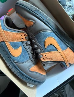 suede nike dunks