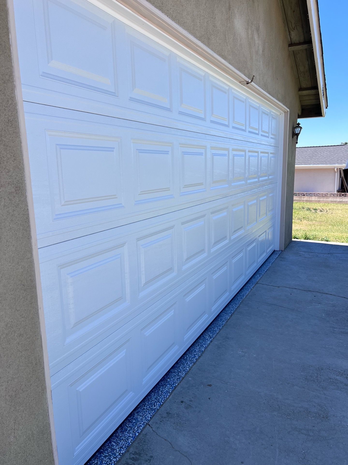 GARAGE DOORS 1