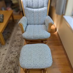 Dutailier Glider Rocking Chair with Ottoman