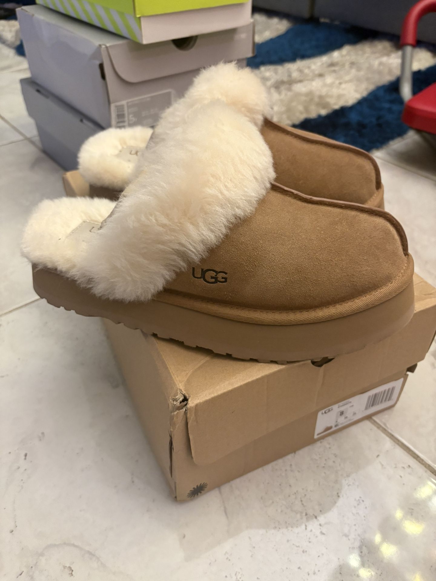 W Disquette UGG Slipper