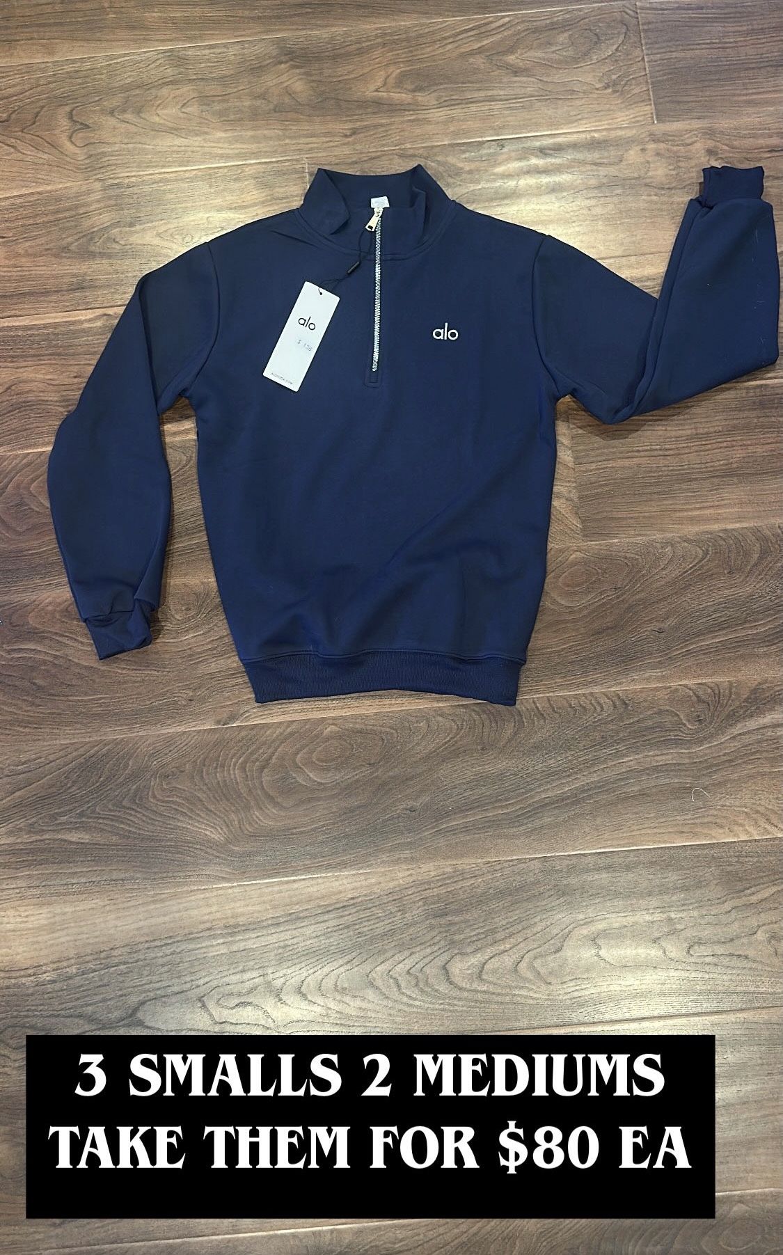 ALO YOGA QUARTERZIP NAVY BRAND NEW