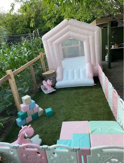 $130 Soft play + Jumper FREE DELIVERY in Fontana