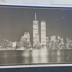 Classic black-and-white photograph by Ralf Uicker featuring the New York