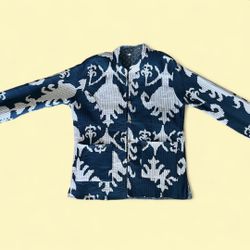 Reversible Quilted Cotton blue and white Ikat pattern. Size M