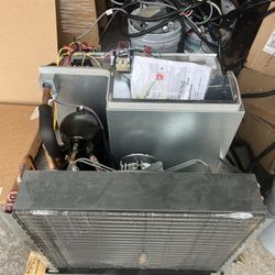 2.5 Ton Magic Pack chassis 