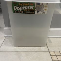 Pet food Dispenser with Food Bowls & Mat 