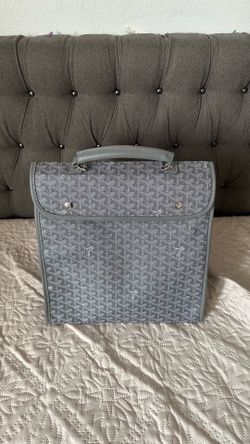 Nice Gray Bag