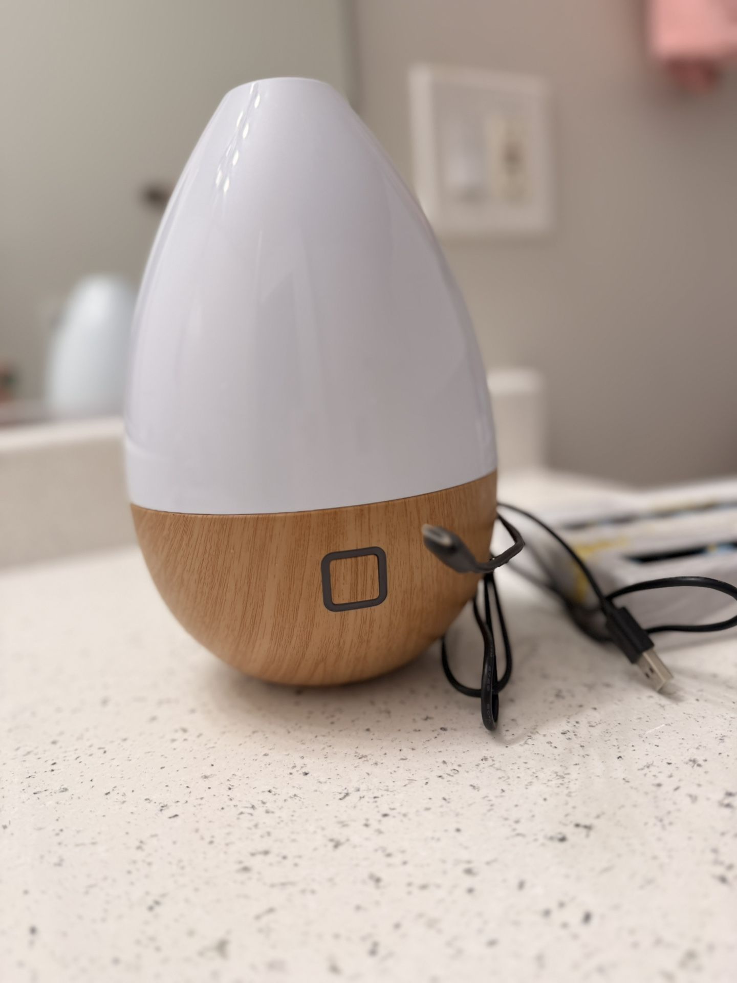 Essential Oil & Diffuser Bundle