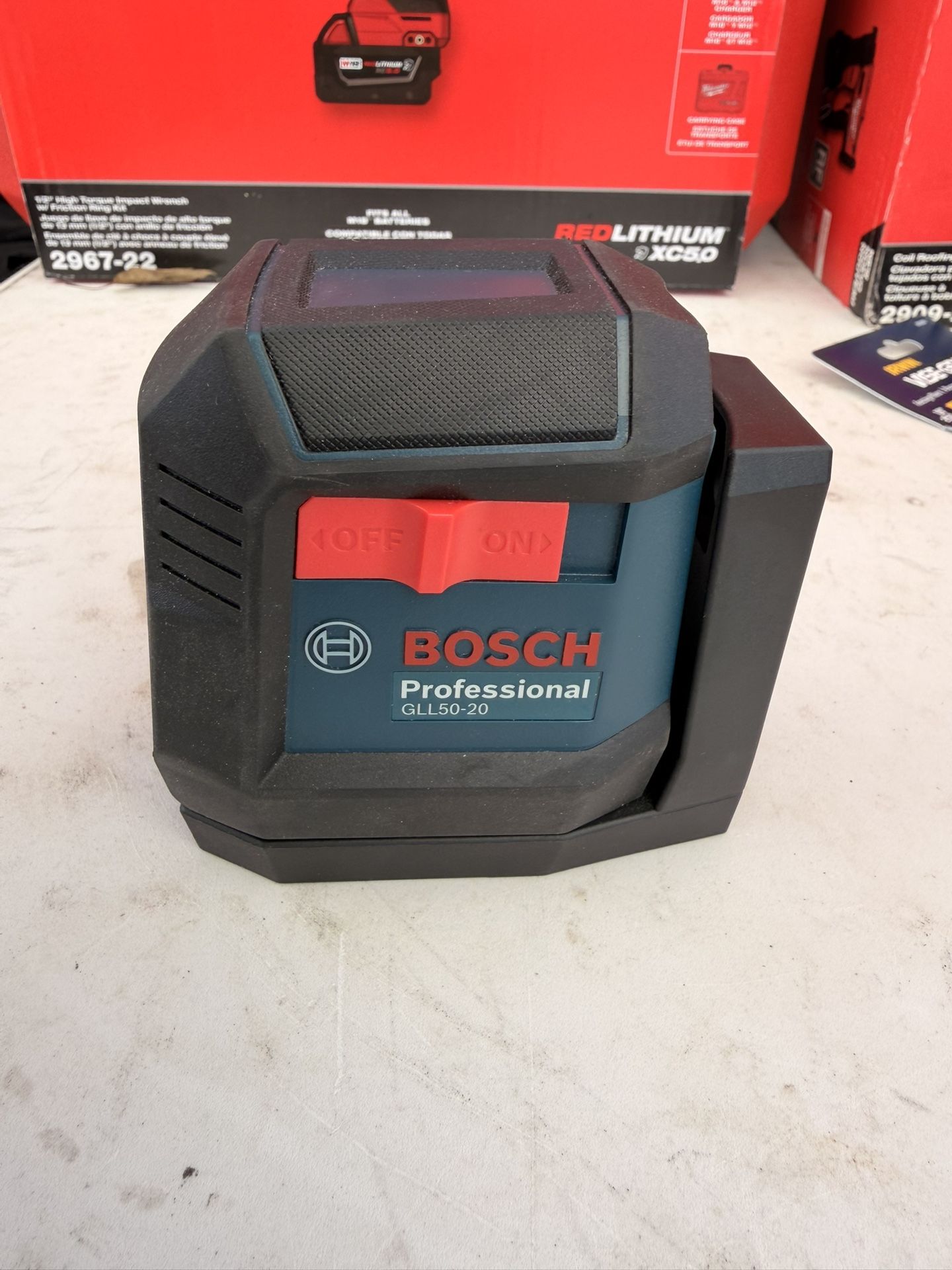 New Bosch 50Ft Red Beam Self Leveling Cross Line Laser Level