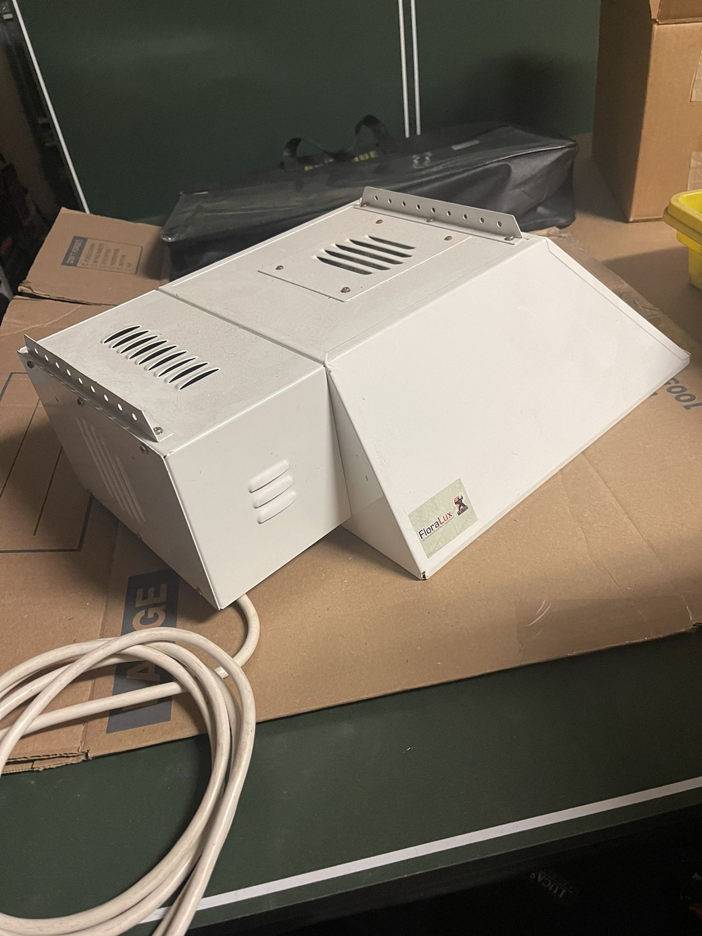 Floralux 2024 grow light