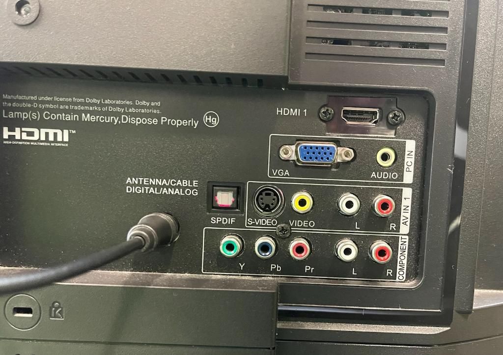 Insignia 22" inch LCD HDTV for Sale in Oak Lawn, IL OfferUp