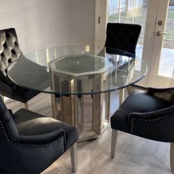 Round 5 Pc Dining Set | Glass top Mirrored Base