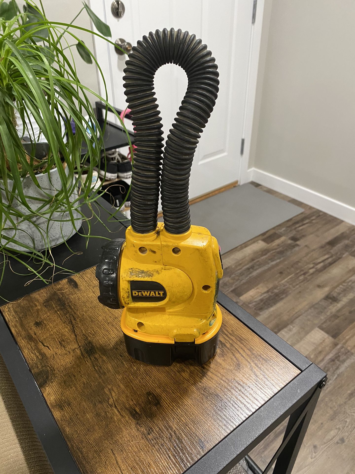 Dewalt 14v Work Light