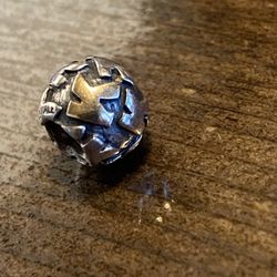 Pandora Charm GOLD “K”