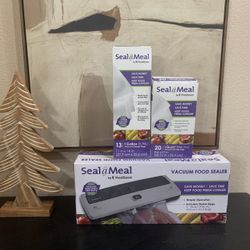 Seal-A-Meal Vacuum Sealer Machine And Bags