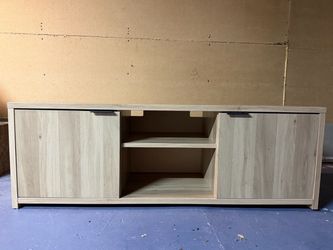 Free! Modern Light Oak TV Stand / Media Console with Storage