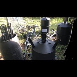 Tree Stand And Feeders