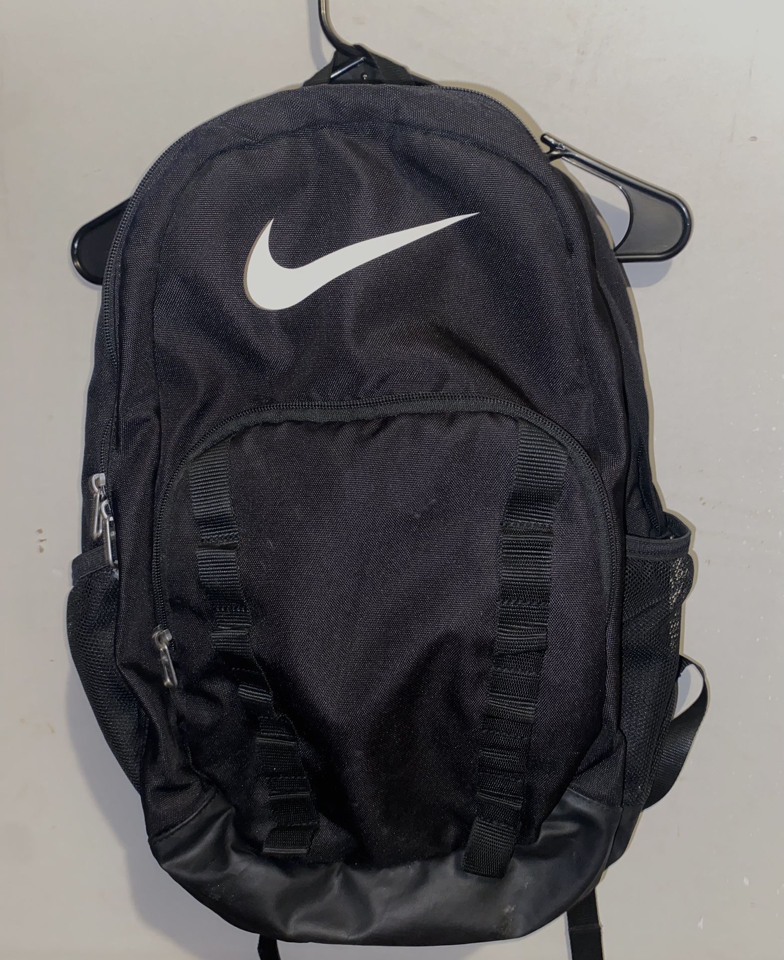 Nike Brasília 7 Backpack (THROW OFFERS)