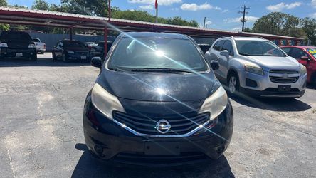 2014 Nissan Versa Hatchback