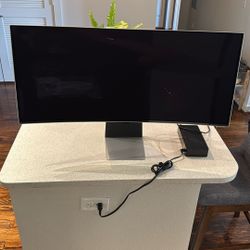 Samsung 34’ Odyssey OLED Ultrawide Gaming Monitor