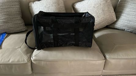Black Soft-Sided Pet Travel Carrier