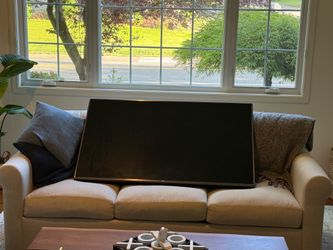 LG 55" 4K UHD Smart TV