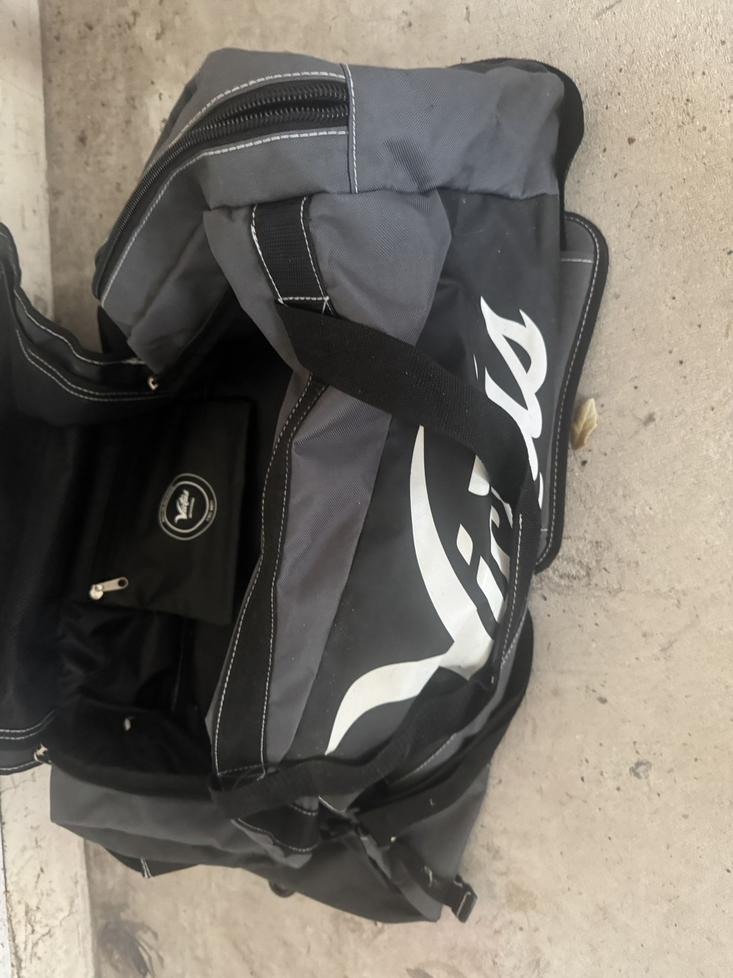 Victus DNA Duffel Bag