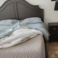 King Size With Air Mattress 