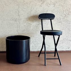 One Jumbo Black Glossy Ceramic Heavy