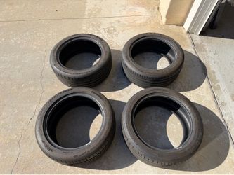 Continental ExtremeContact Sport 02 -235/45R17