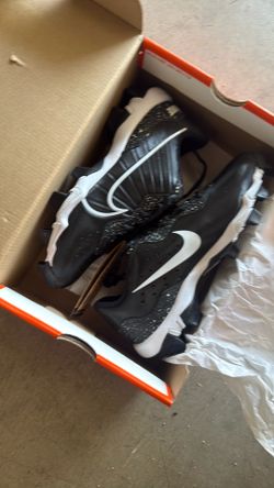 Boys cleats