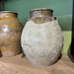 C218 Medium Vintage Flower Pattern Pot - SKU: CSWN6F