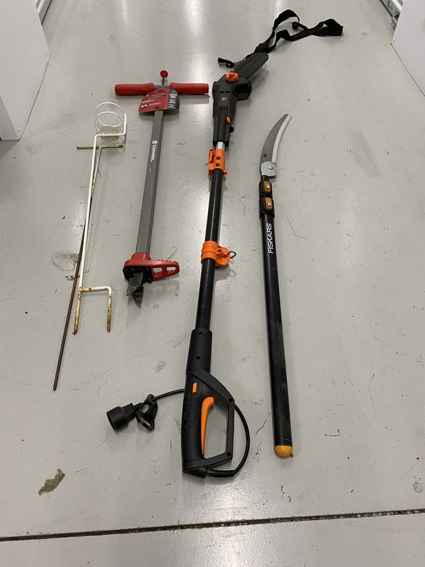 Tree Trimmers And Yard Equipment Plus Hose