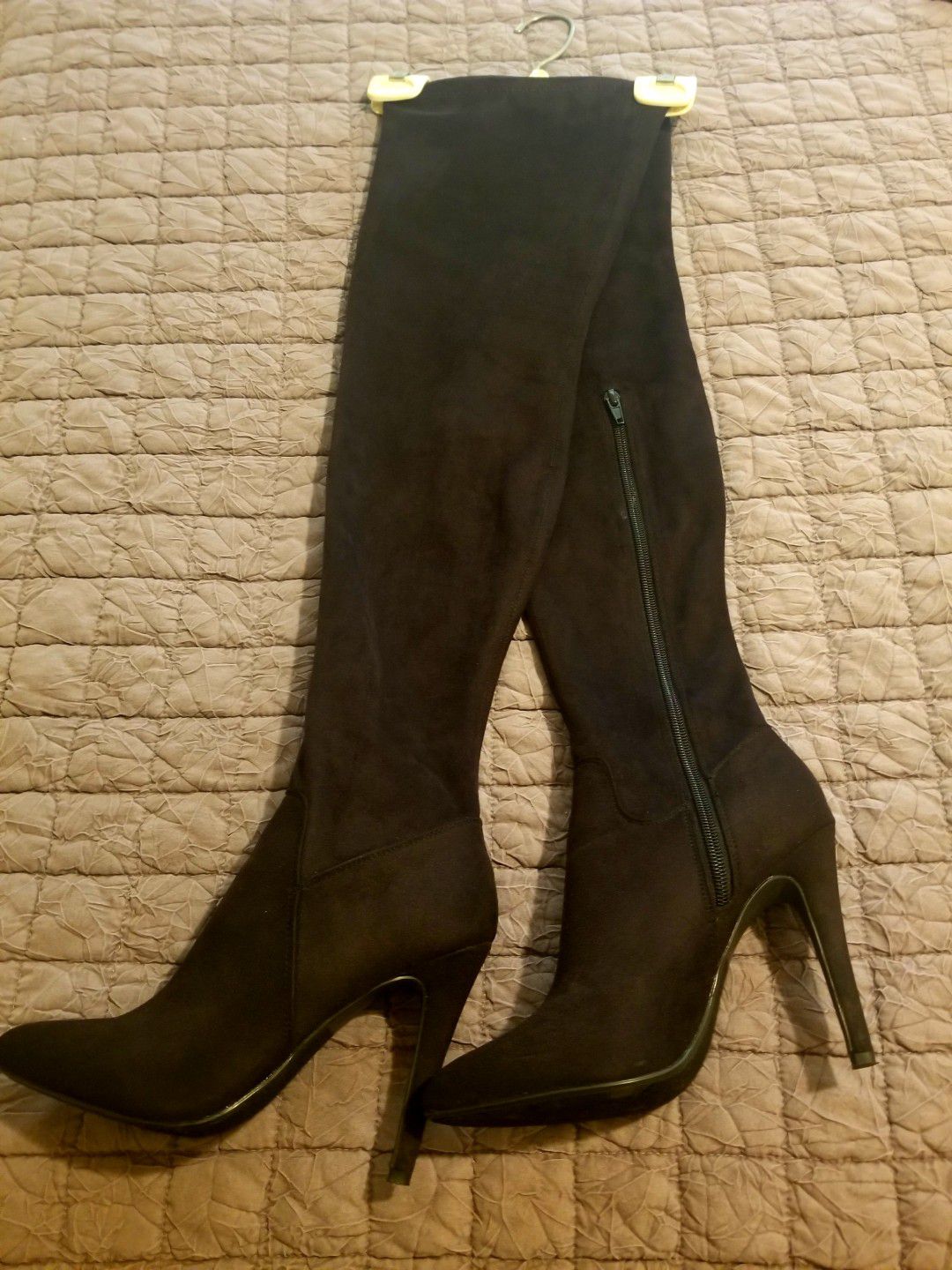 Black Suede-Tall boots. In great condition! Size (7)