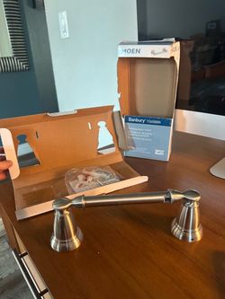 MOEN Banbury Brushed Nickel Toilet Paper Holder