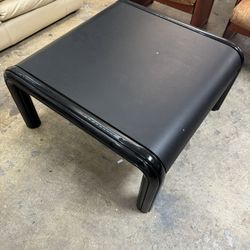 Vintage Knoll Gae Aulenti 33” square black coffee table
