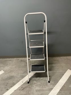Five step ladder