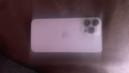 Apple iPhone 13 Pro Max clean imei Irish registration 4 digit passcode locked