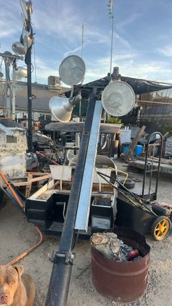 Lights. In Good Condition