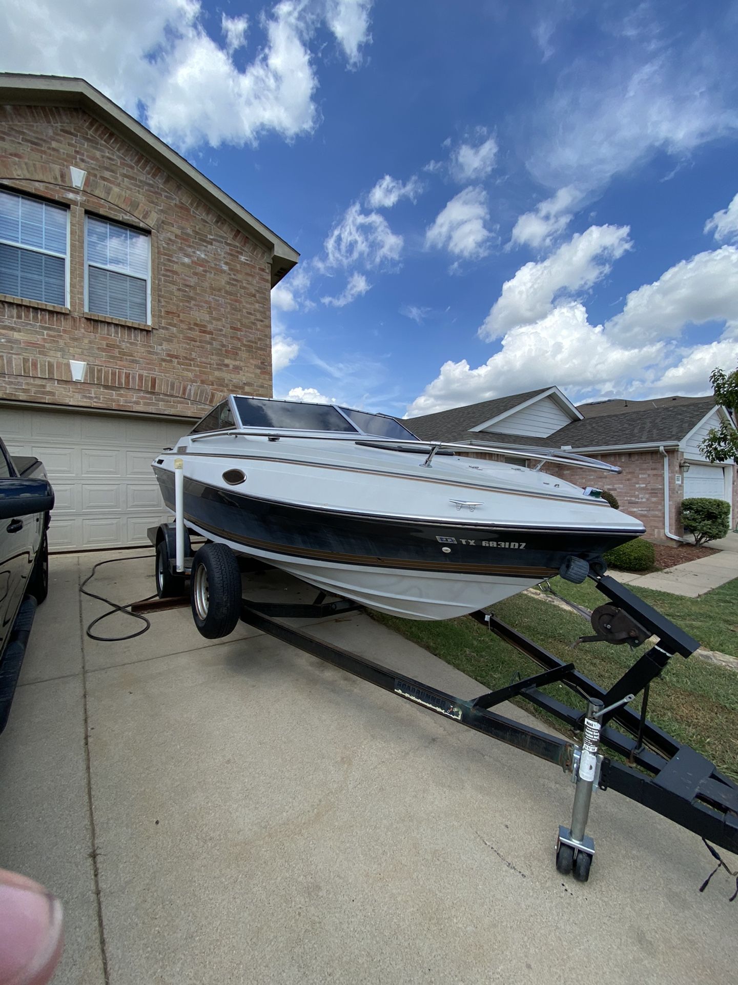 For sale boat white